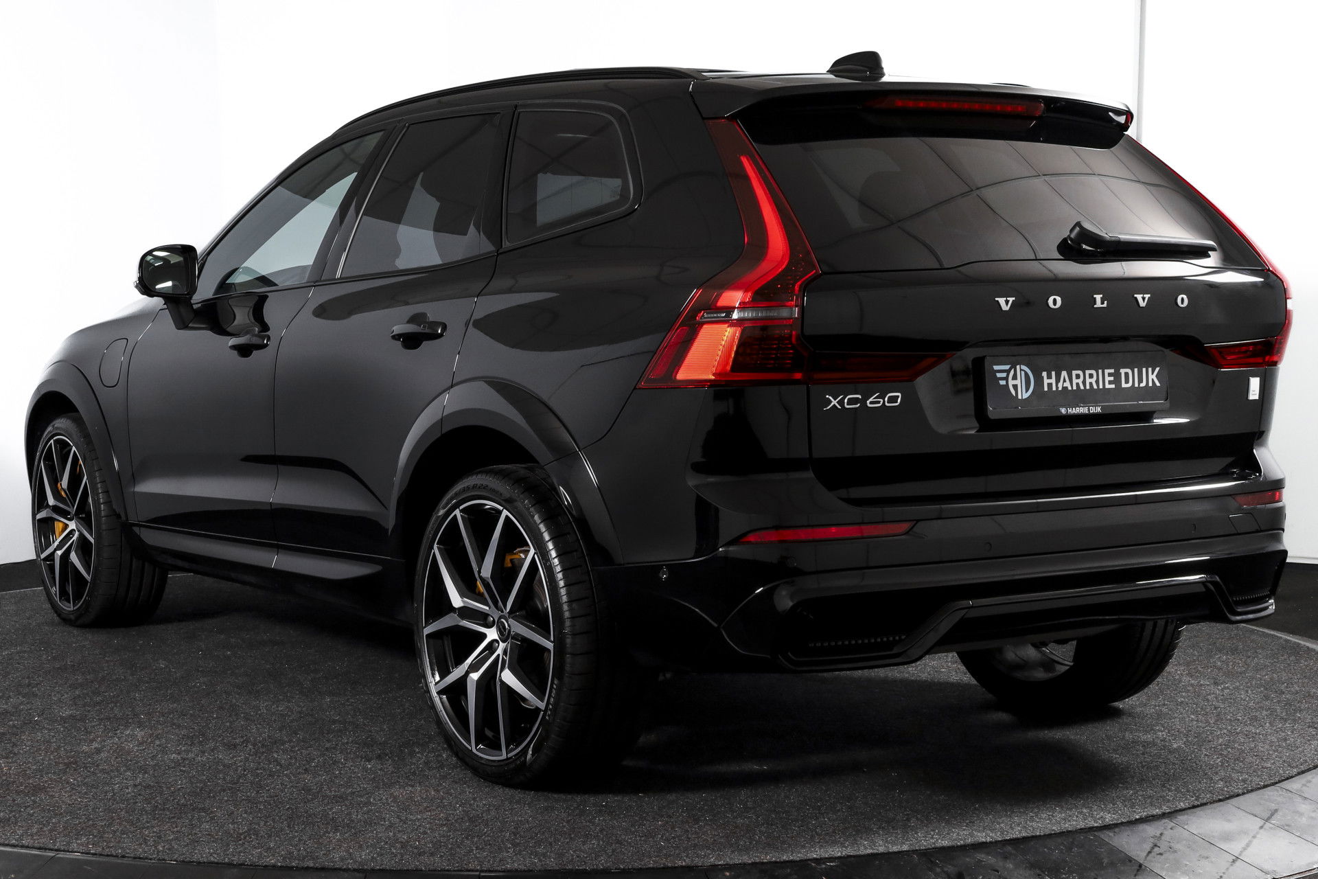 Volvo - XC60