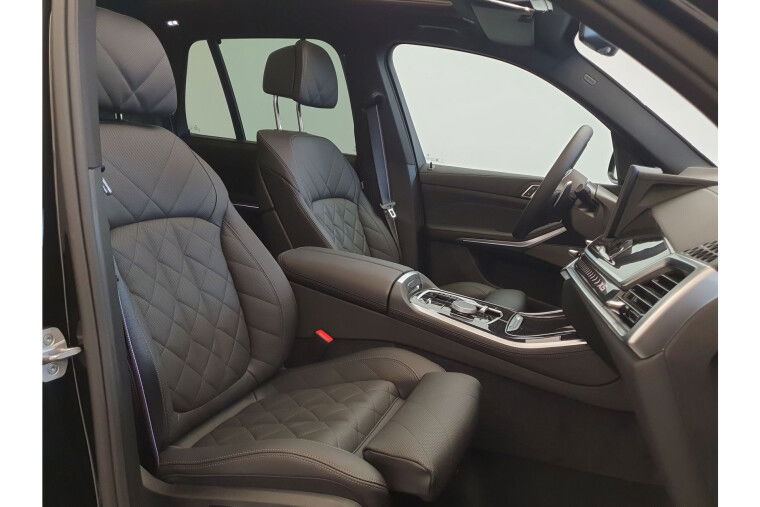 BMW X5 xDrive50e M-Sport Pro Trekhaak, Panoramadak, Soft Close, H/K