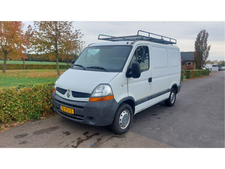 Foto van Renault Master T35 2.5 dCi L1H1