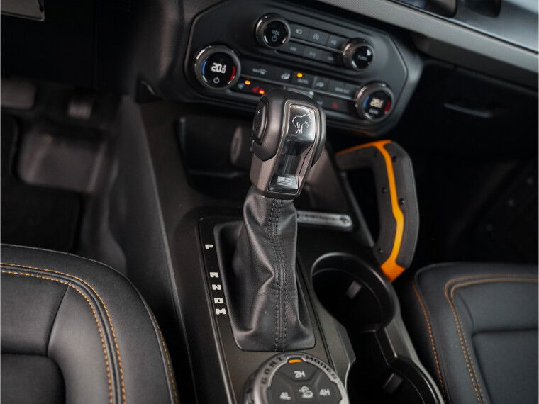 Lederen versnellingspook