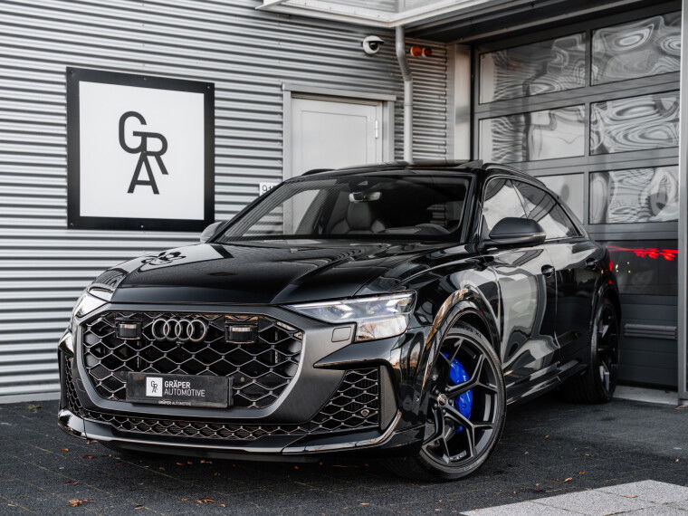Audi RSQ8