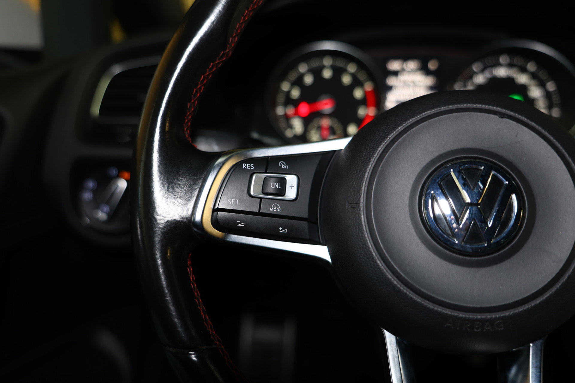 Volkswagen 2.0 TSI GTI Performance DSG NAVI CLIMA CRUISE MAXTONSTOELVW PARK ASS. STOELVW '14 - foto 17