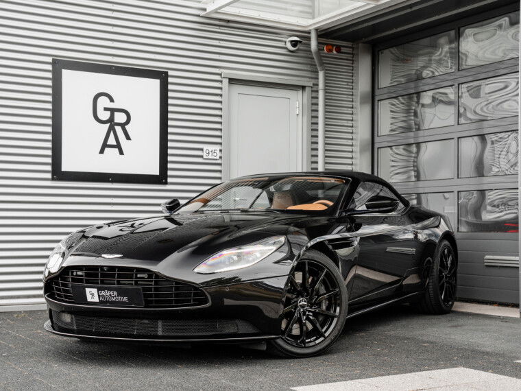 Aston Martin DB11 Volante