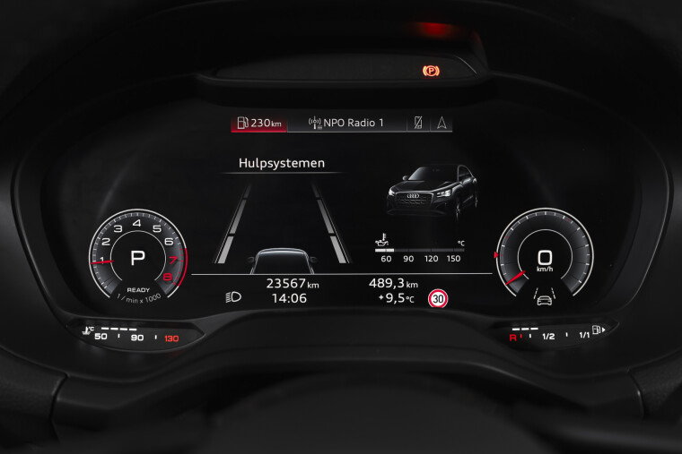 Audi - Q2
