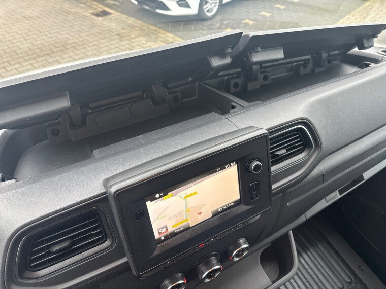 Renault - Master