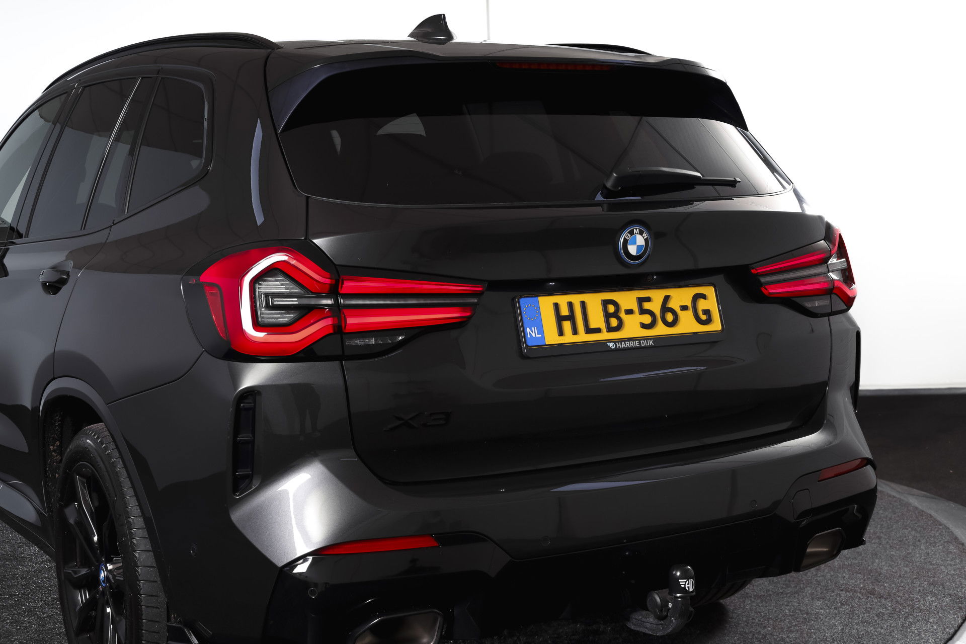 BMW - X3
