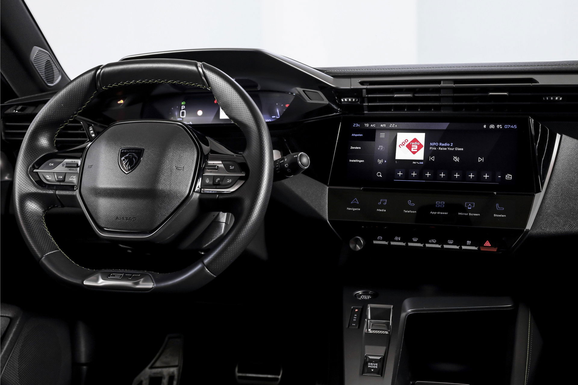 Peugeot - 308