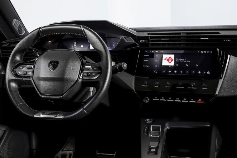 Peugeot - 308