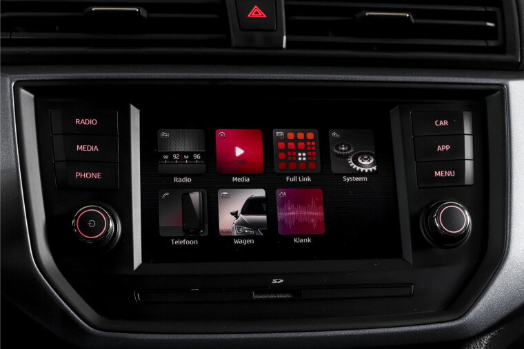 SEAT - Arona