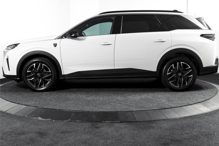 Peugeot - 5008