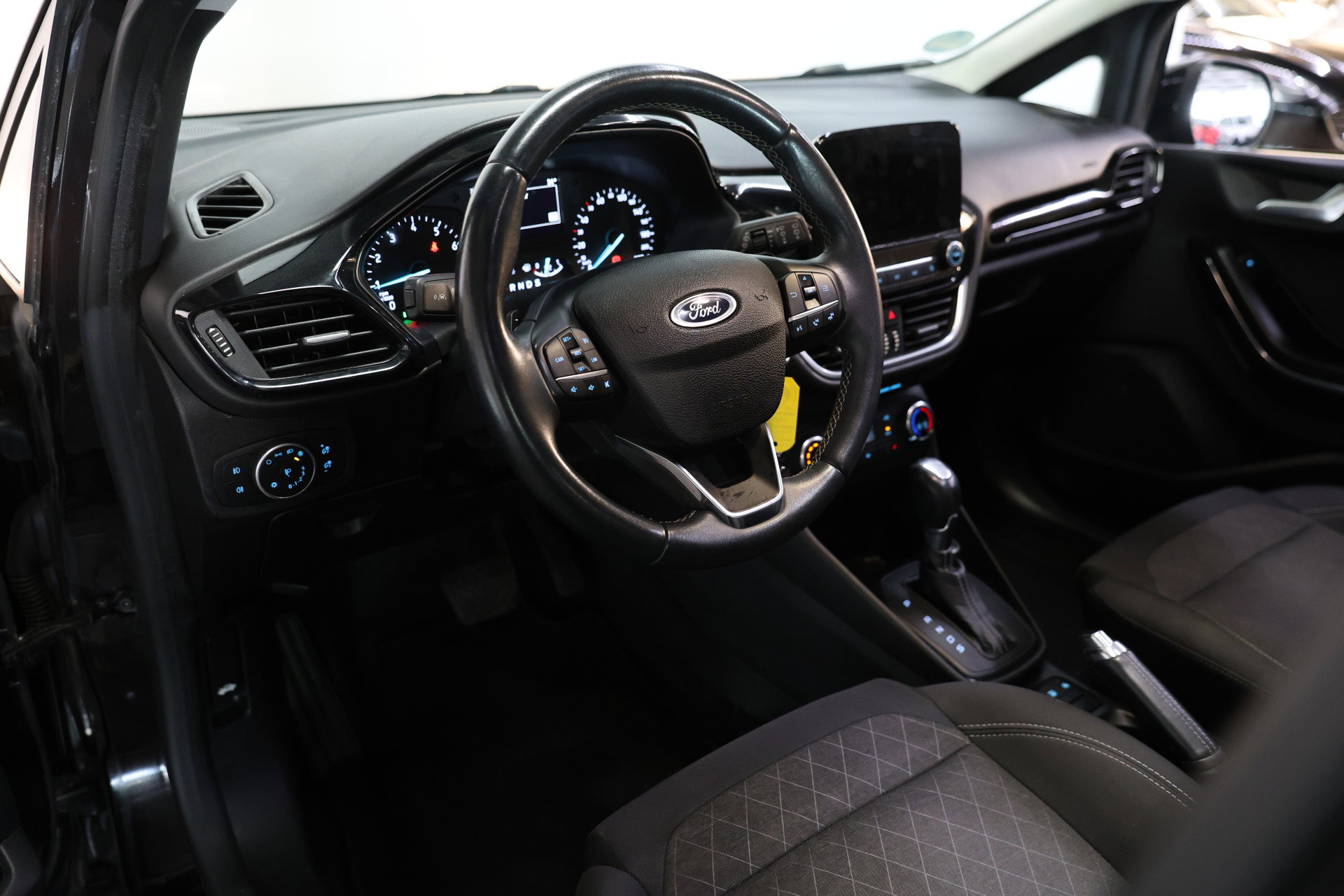 Ford 1.0 EcoBoost ACTIVE X DUURSTE UITV AUTOMAAT PANORAMA DAK CARPLAY '18 - foto 26