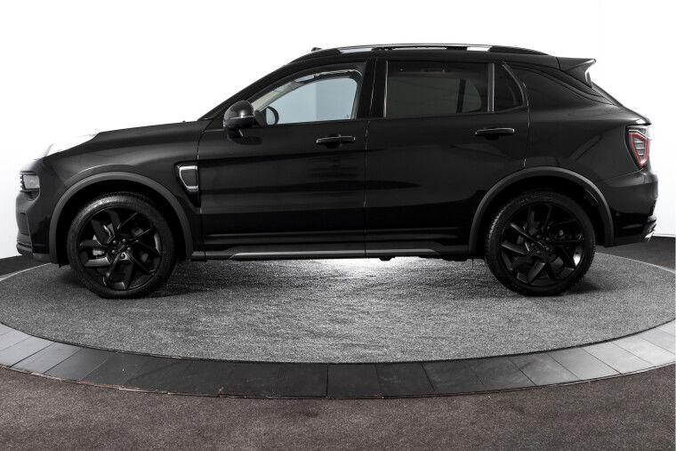 Lynk & Co - 01