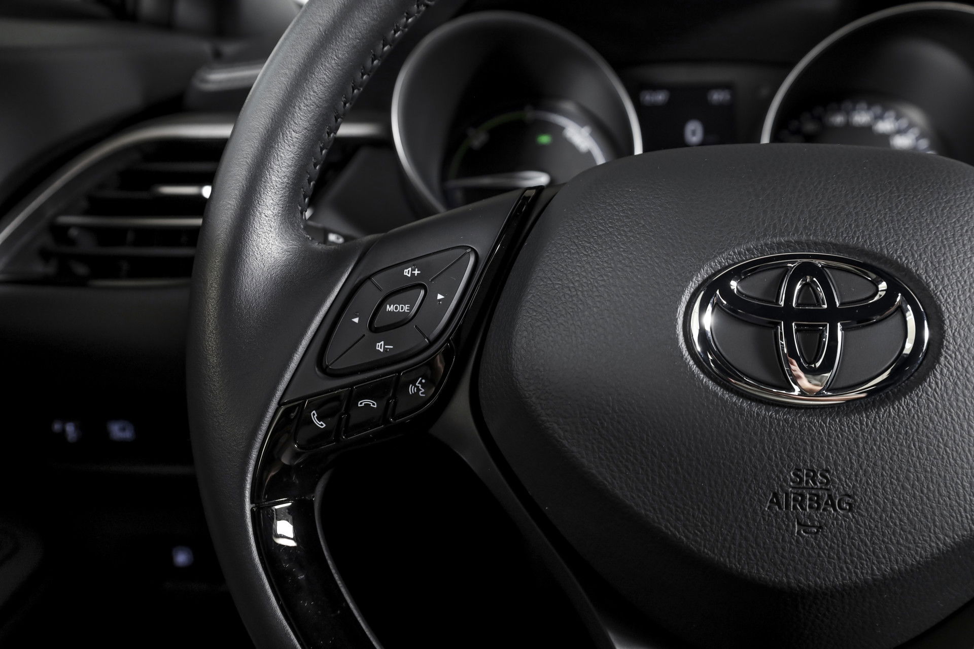 Toyota - C-HR