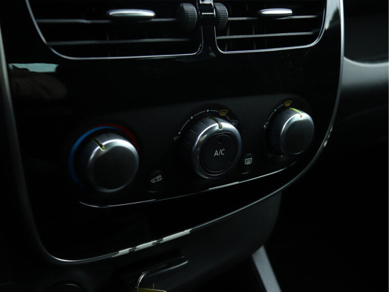 Renault - Clio