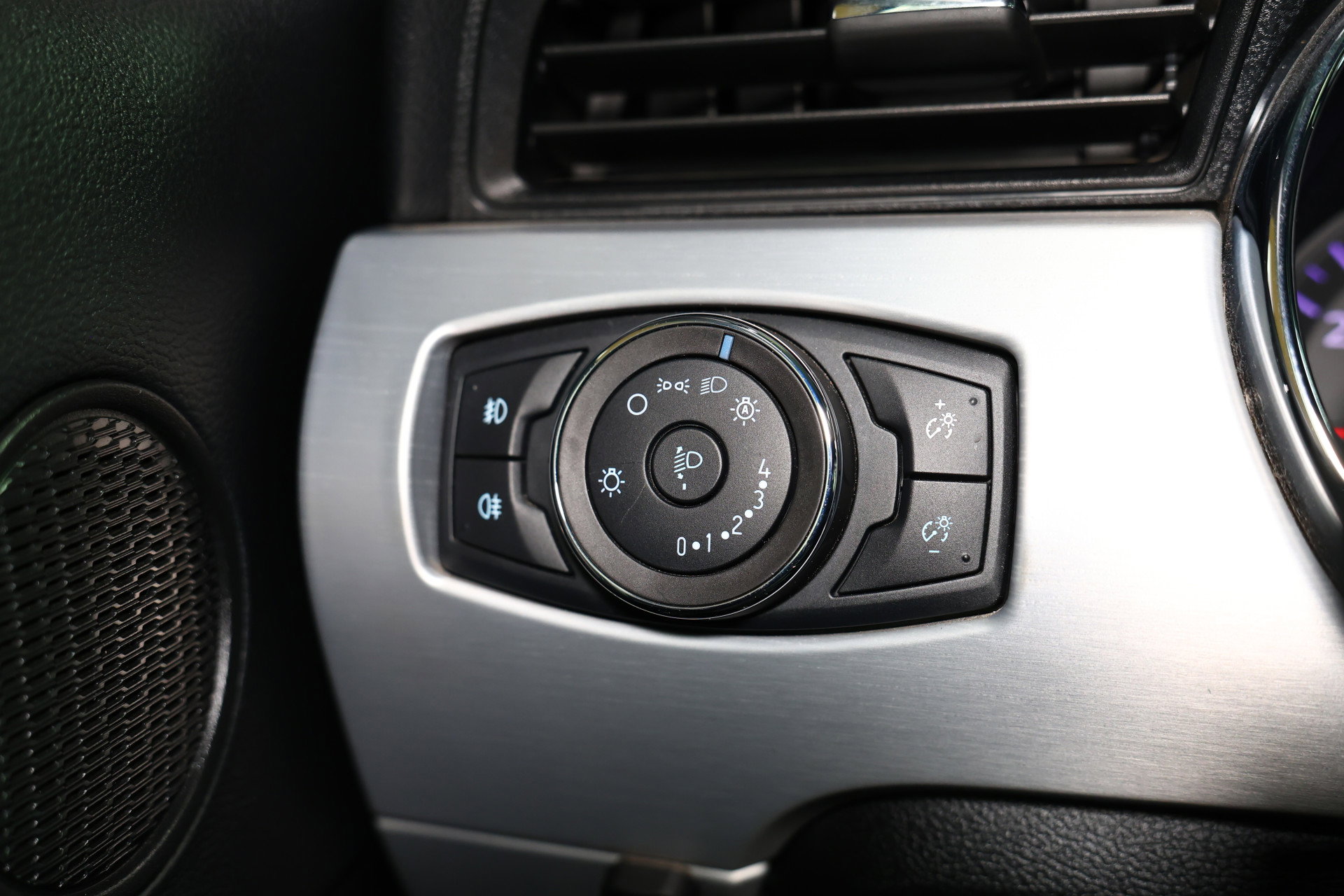 Ford Convertible 2.3 EcoBoost AVM NAVI CLIMA CAMERA KEYLSS PDC CRUISE LEDER SUBWH "19 - foto 14
