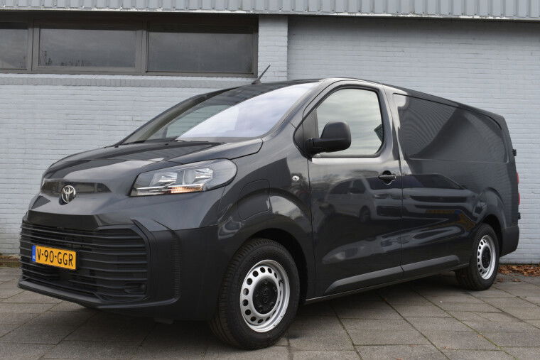 Foto van Toyota PROACE Electric Worker Challenger Extra Range Long 75 kWh