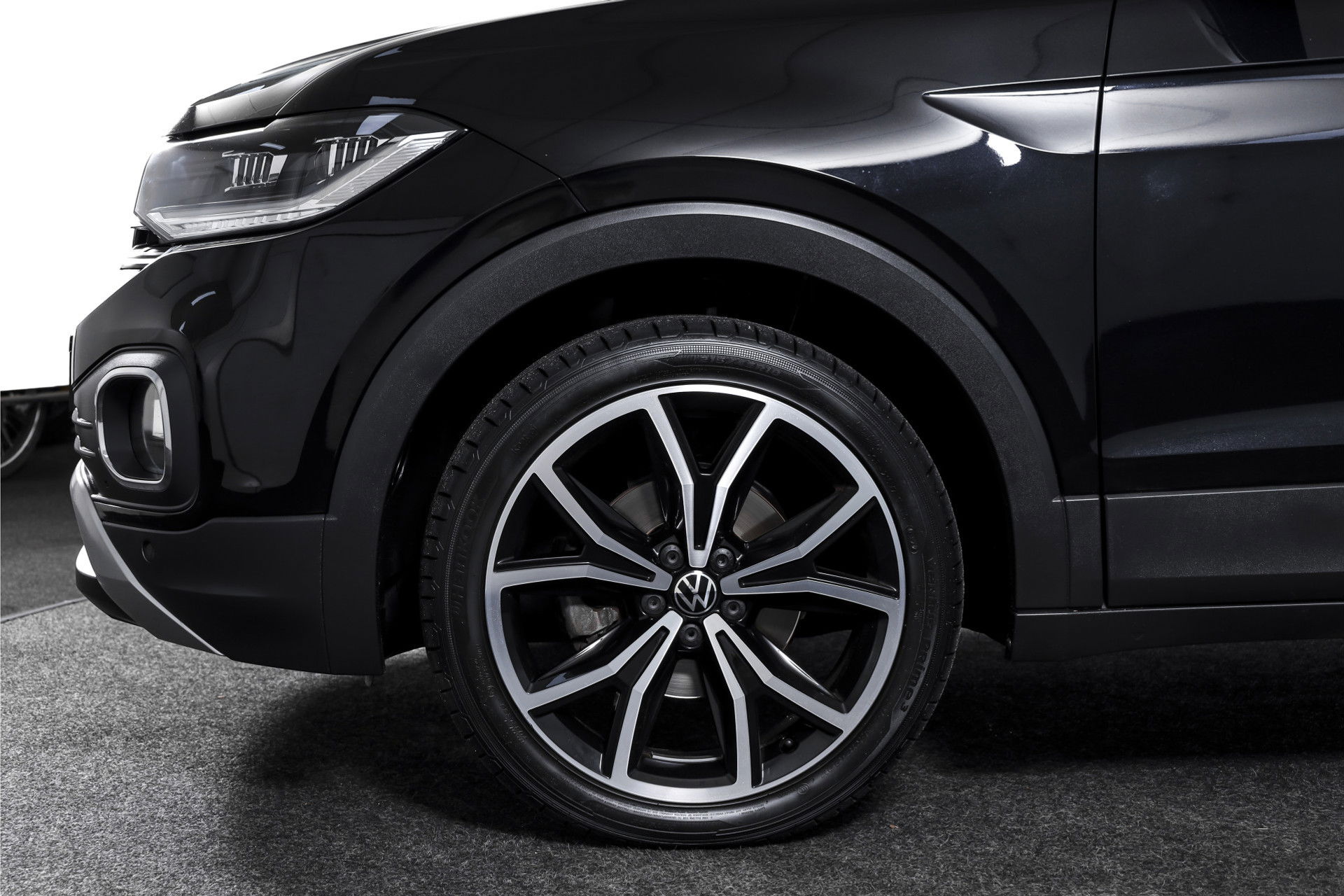 Volkswagen - T-Cross