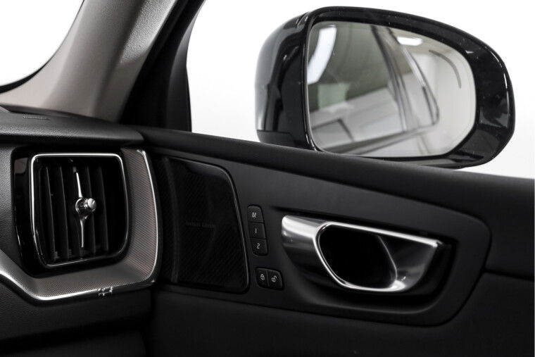 Volvo - XC60