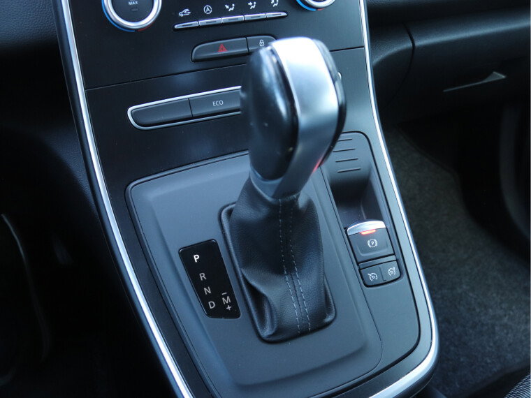 Renault - Scénic