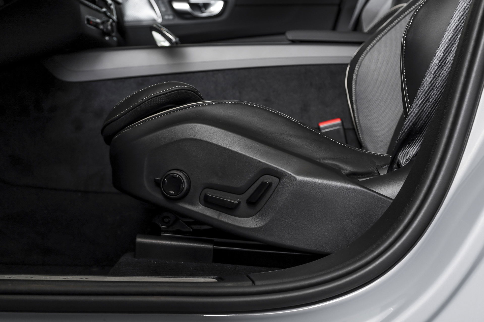 Volvo - XC60