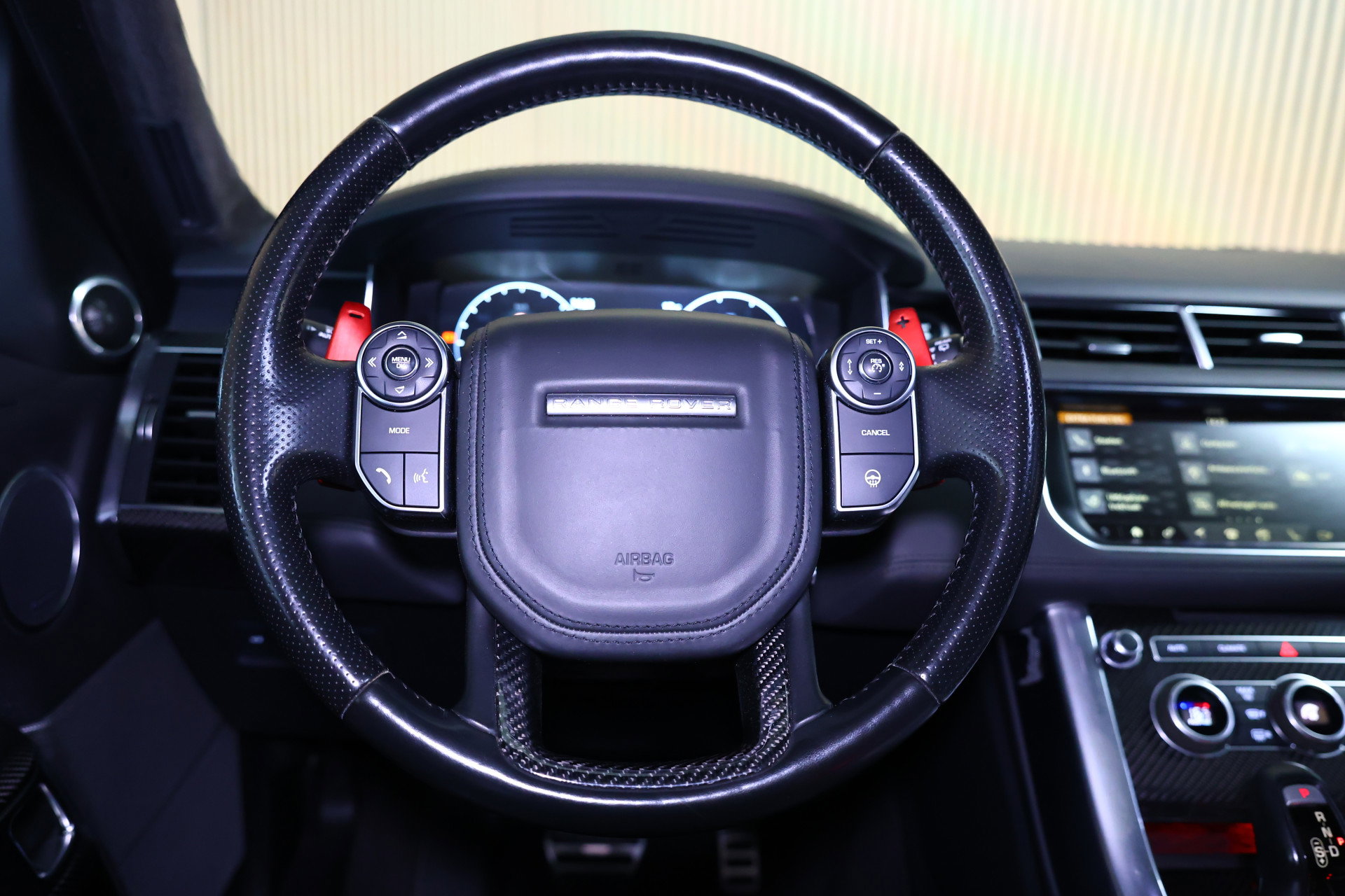 Land Rover 5.0 V8 Supercharged SVR Carbon Edition AVM Full Option! - foto 43