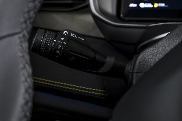 Lynk & Co - 01