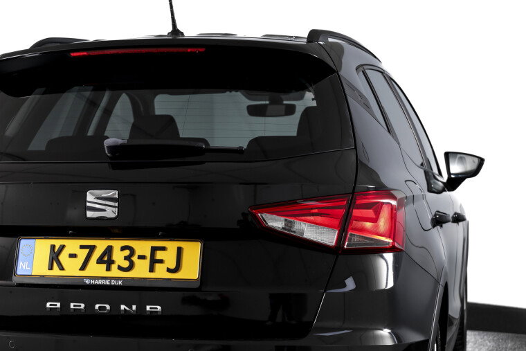 SEAT - Arona