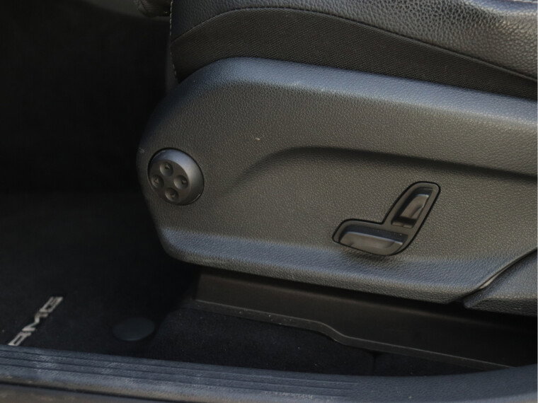 Mercedes-Benz - GLC
