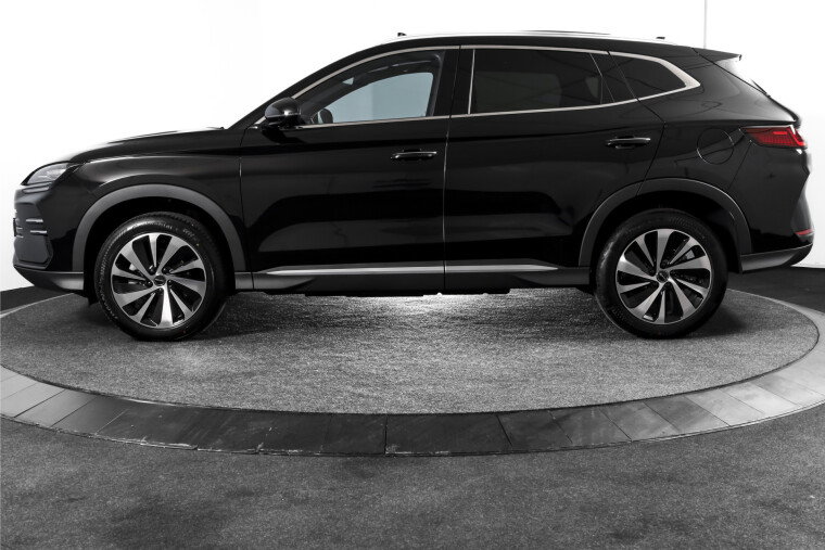 BYD - SEAL U