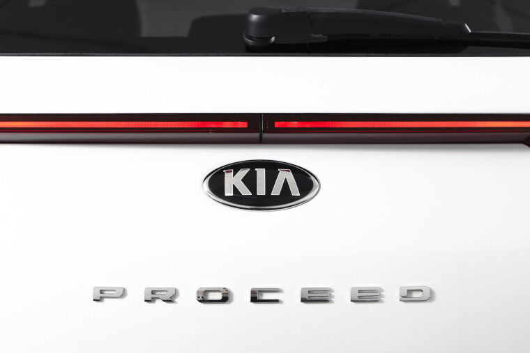 Kia - ProCeed