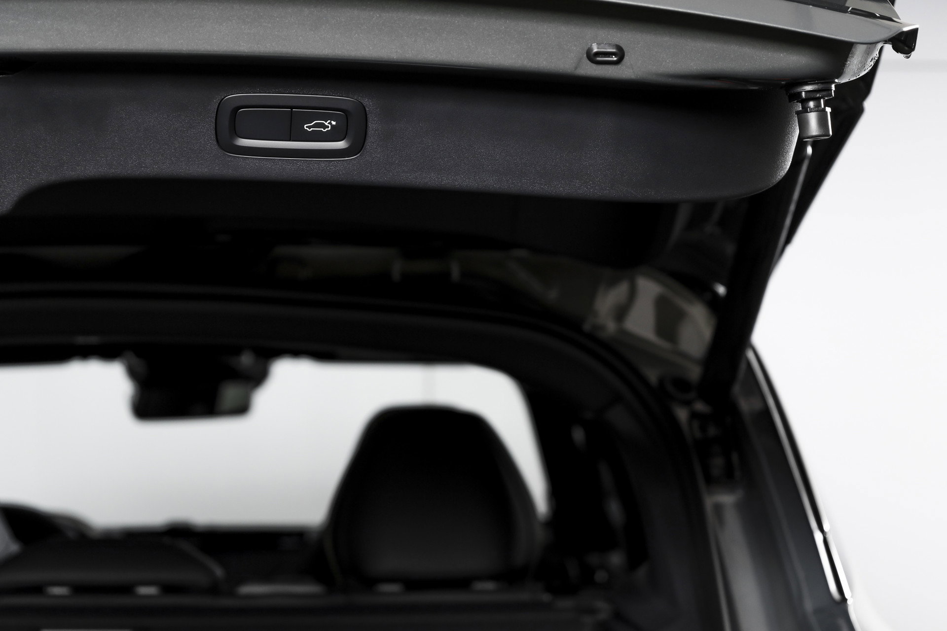 Lynk & Co - 01