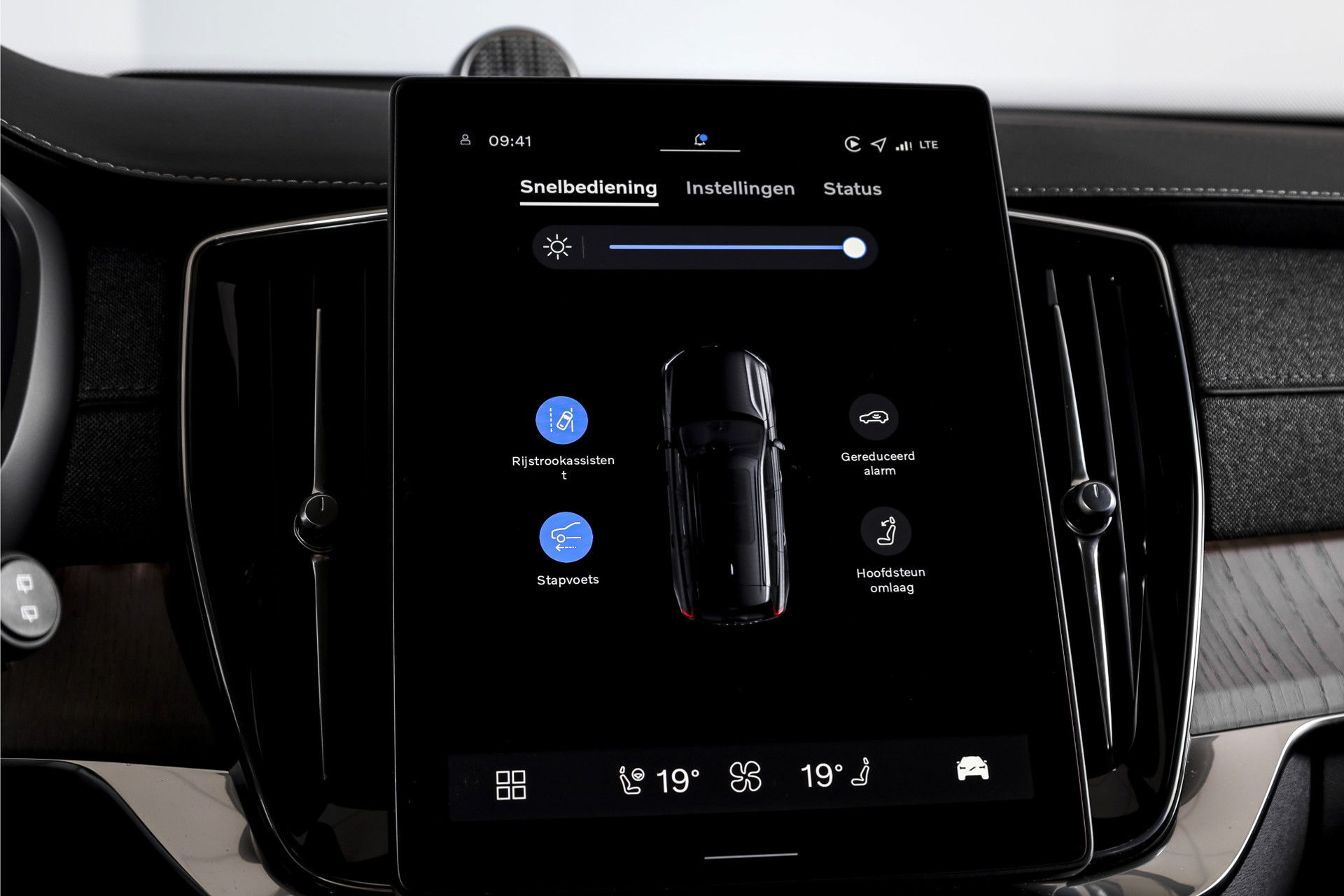 Volvo - XC90