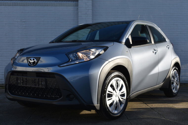 Foto van Toyota Aygo X 1.0 VVT-i MT Play Handgeschakeld 72pk