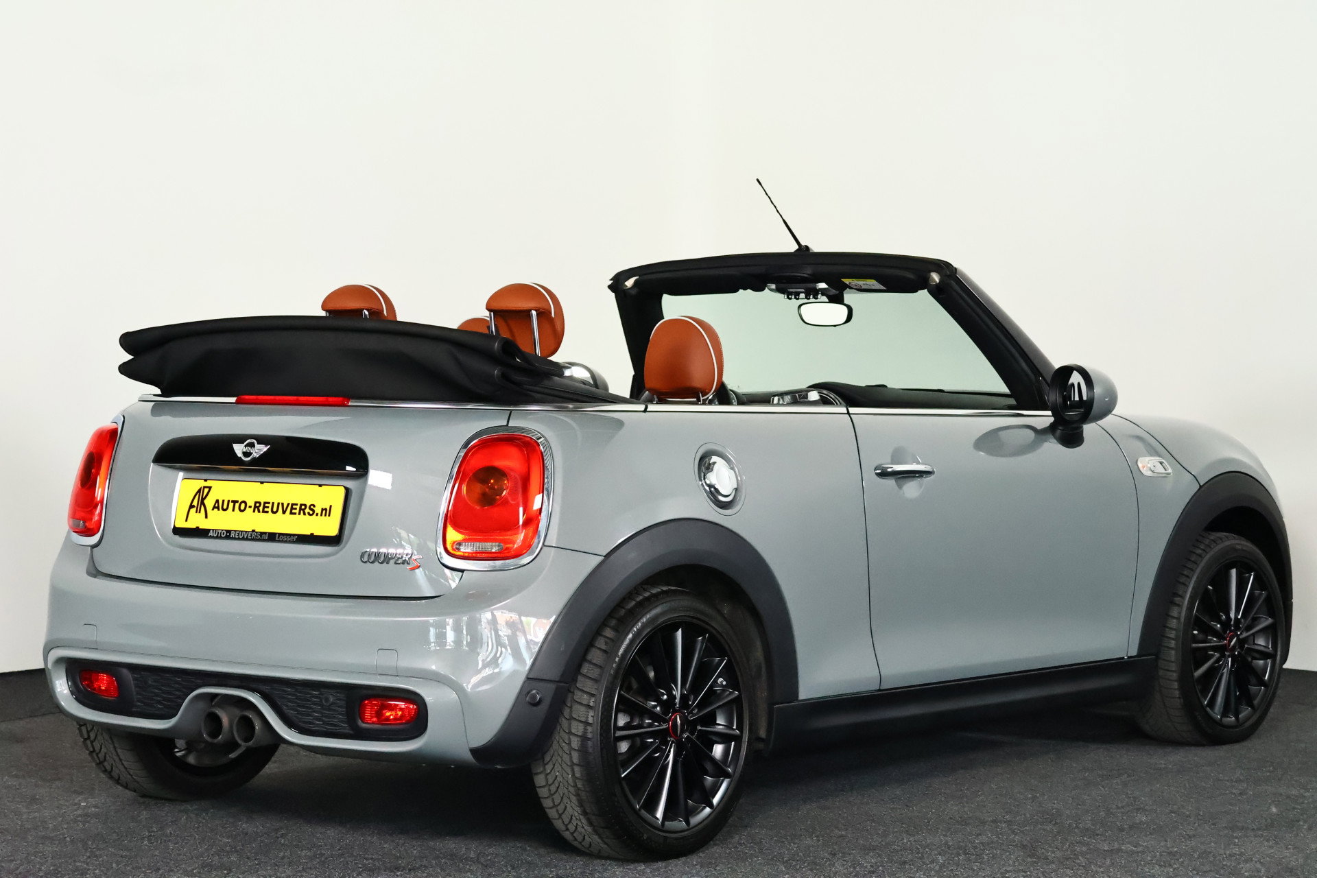 MINI Cabrio