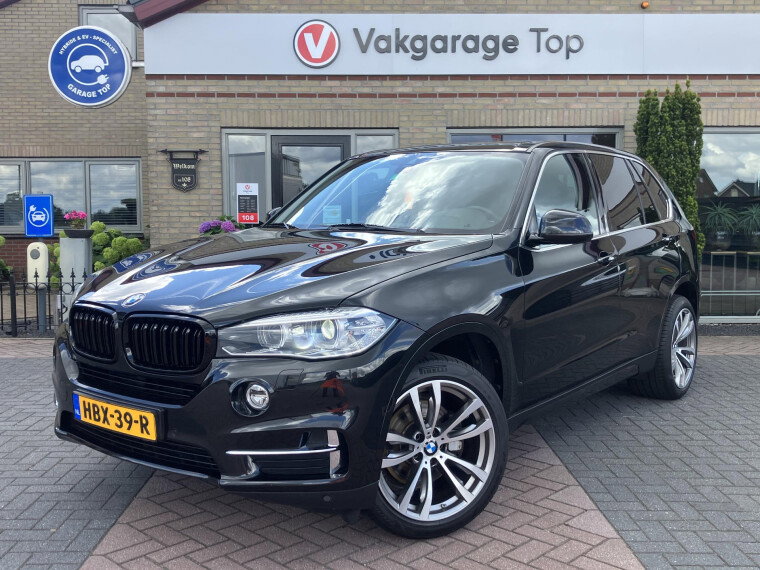 Foto van BMW X5 xDrive35i High Executive 7p.