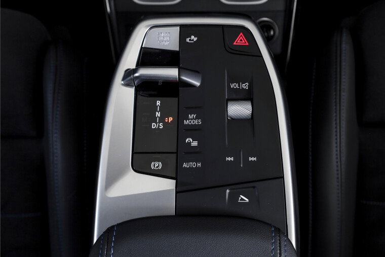 BMW - X1