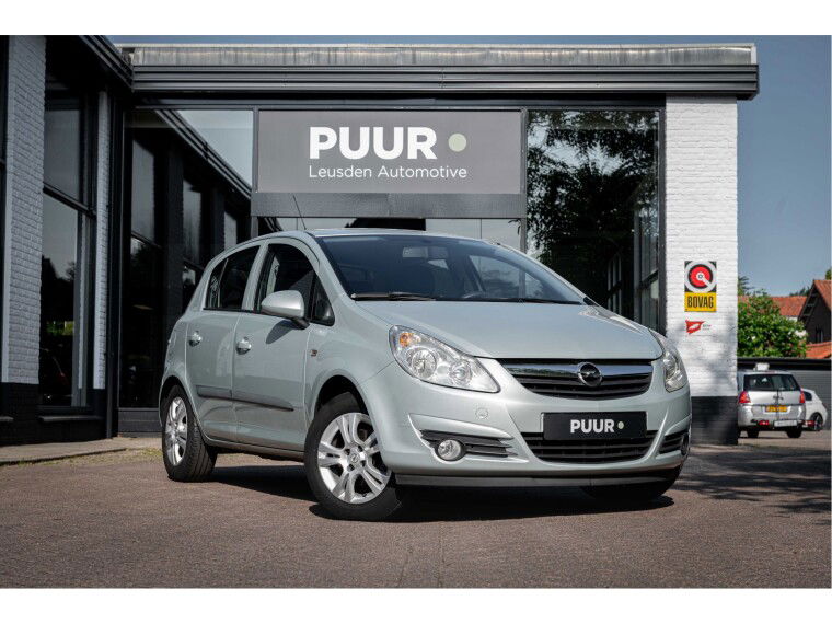 Foto van Opel Corsa 1.2 Automaat Enjoy