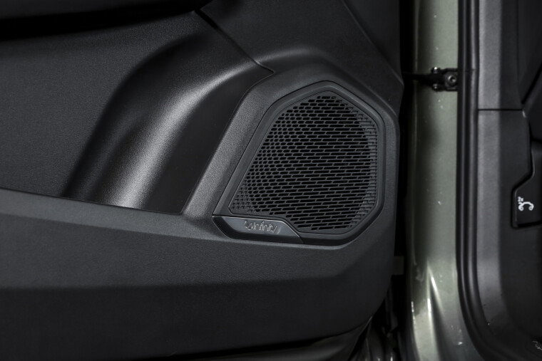 Lynk & Co - 01