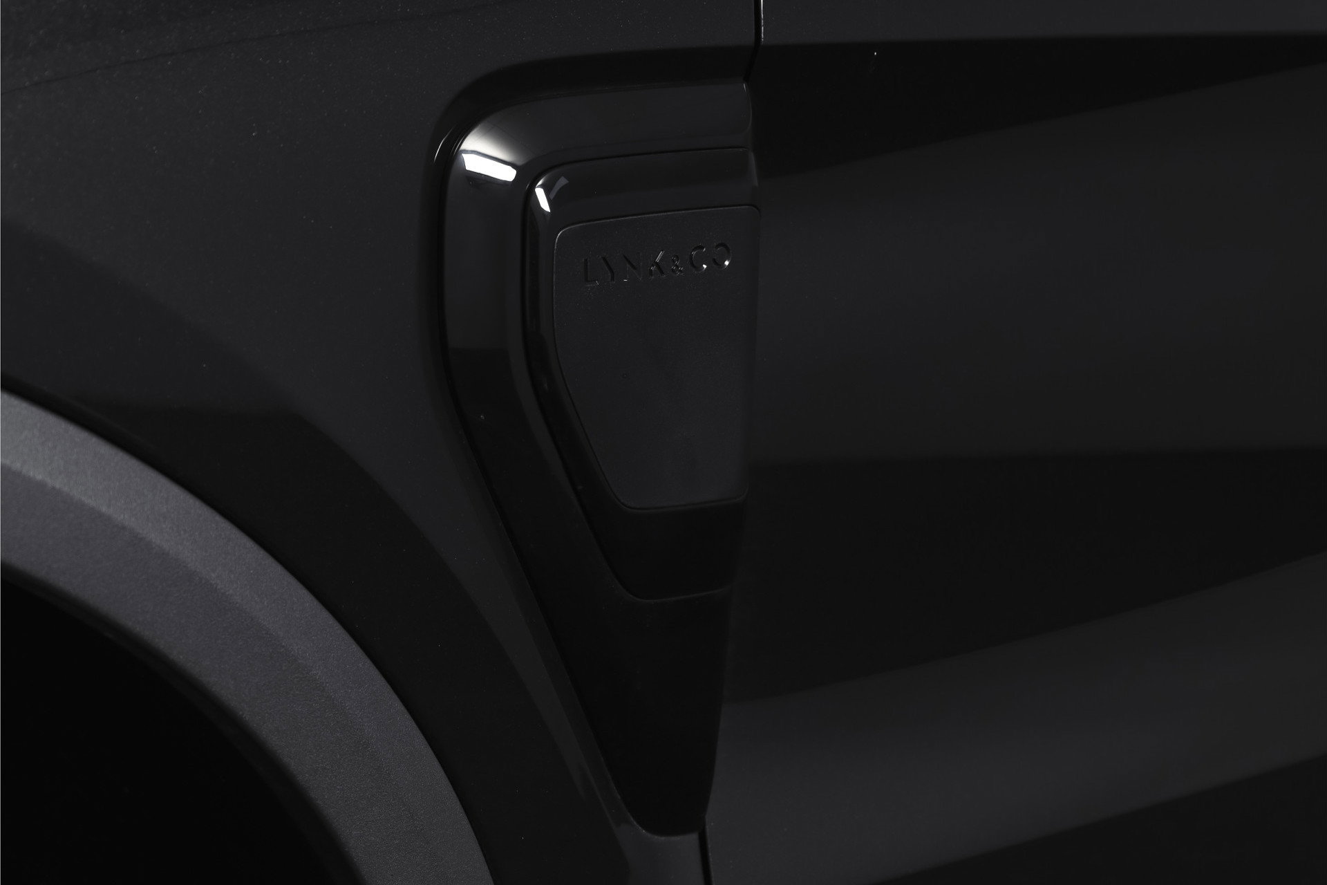 Lynk & Co - 01