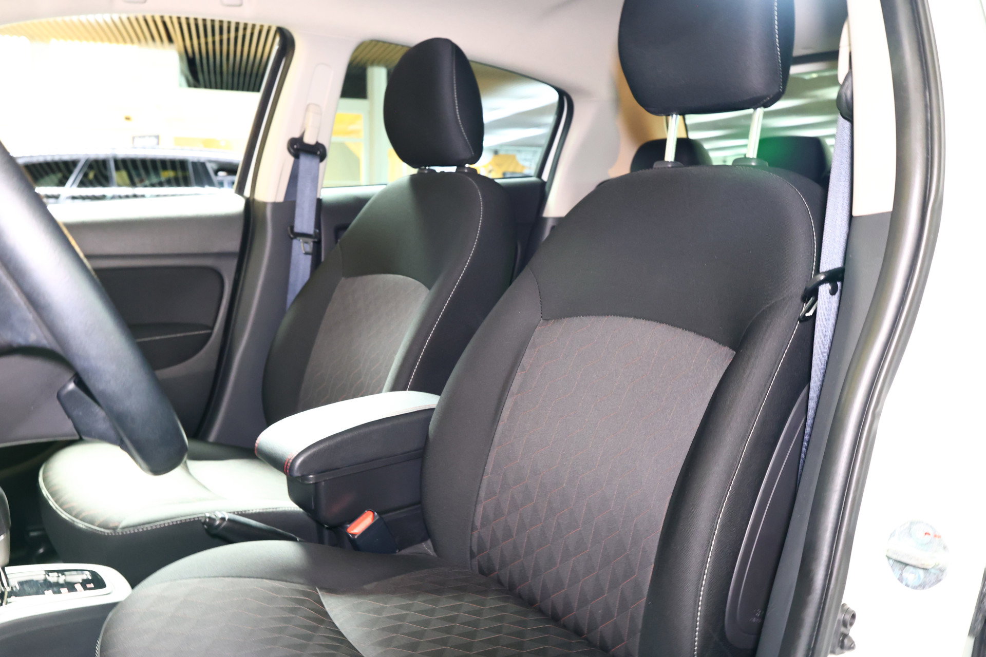 Mitsubishi 1.2 Dynamic AUTOMAAT AIRCO CAMERA CRUISE BT "22 - foto 24