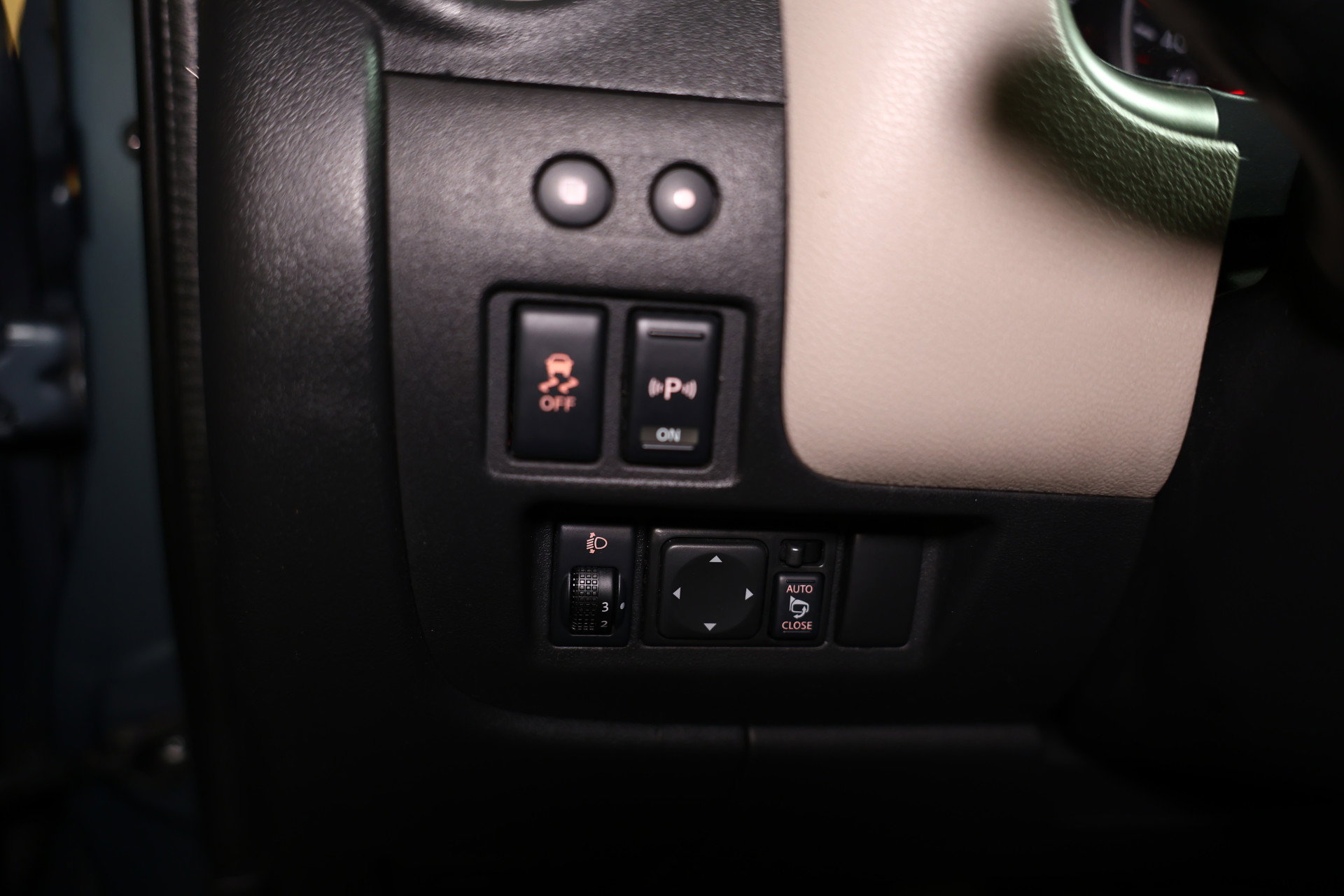 Nissan 1.2 Connect Edition PANO NAVI CRUISE CLIMA STOELVW '11 - foto 13