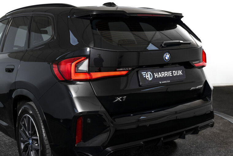 BMW - X1