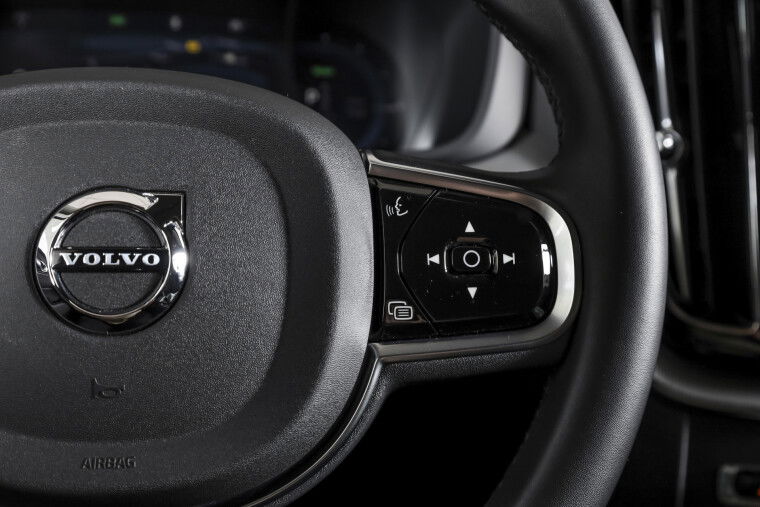 Volvo - XC60