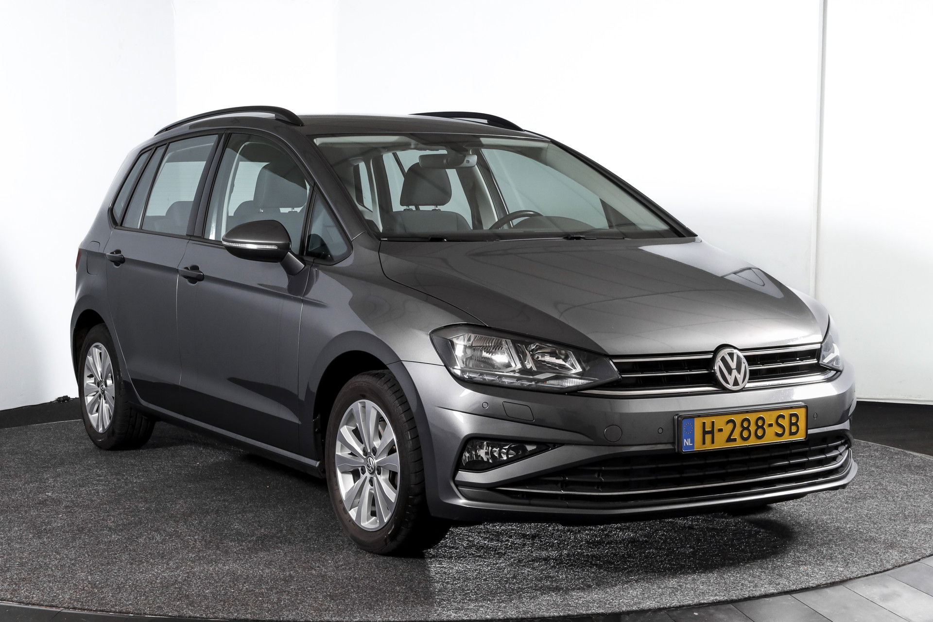 Volkswagen - Golf Sportsvan