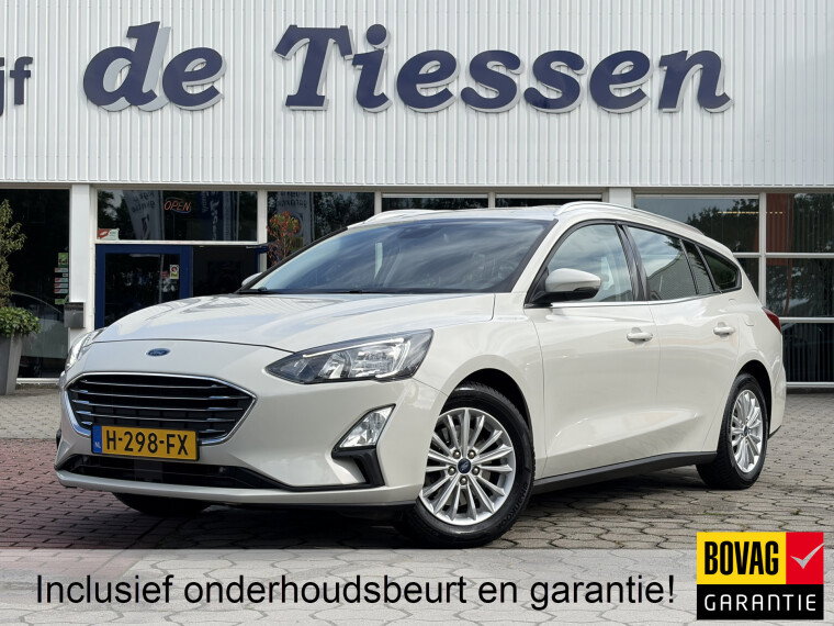 Foto van Ford Focus Wagon 1.0 EcoBoost Titanium Business