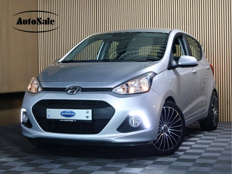 Hyundai 1.0i Comfort 5p. AUTOMAAT AIRCO BT STOELVERWARMING 2016
