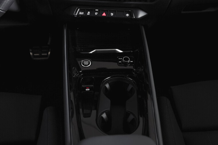 Audi - Q3