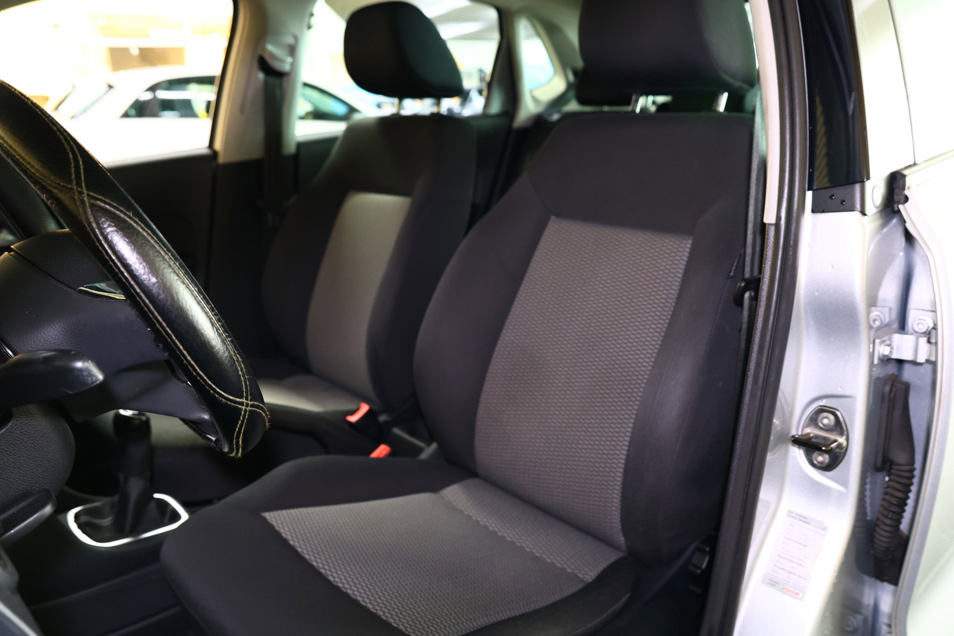 Volkswagen 1.2 comfortline AVM CARPLAY AIRCO BLUETOOTH AUX '11 - foto 21