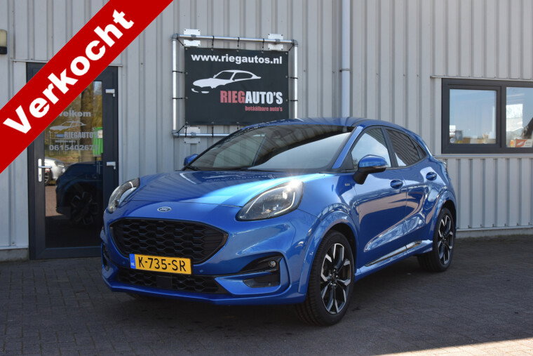 Foto van Ford Puma 1.0 155 PK Hybrid ST-Line X. Cruise, Camera, Navigatie, B&O Geluid installatie.