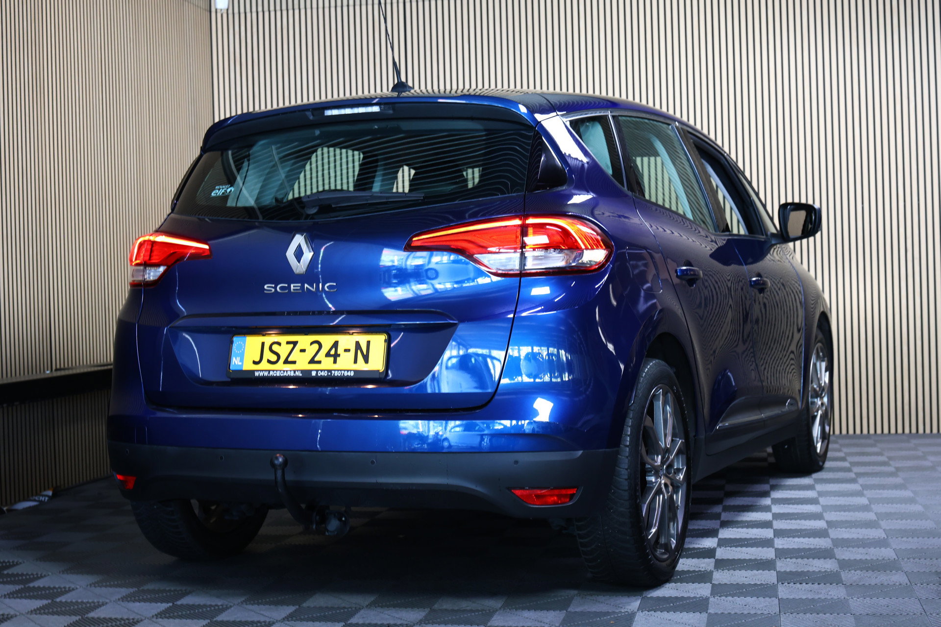 Renault 1.2 TCe Intens AVM LED NAVI CRUISE CLIMA KEYLESS PDC BT THAAK "17 - foto 6